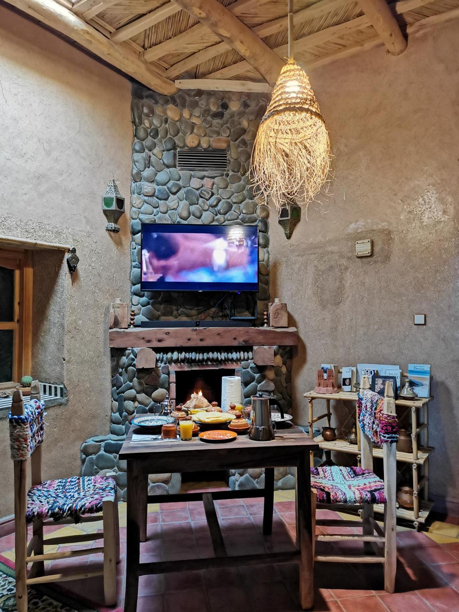 Maison D'Hote Tamatart - Homestay Kelaat-M'Gouna Dış mekan fotoğraf
